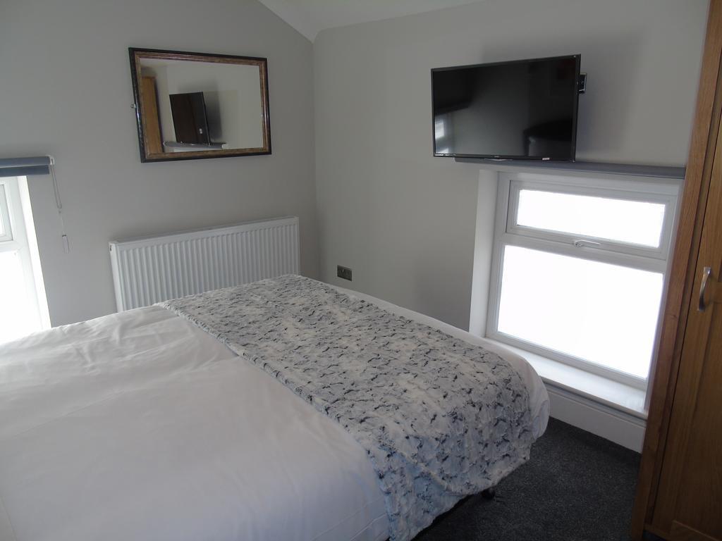 Jeffersons Hotel & Serviced Apartments - The Steel Works (Adults Only) Барроу-ин-Фернесс Экстерьер фото